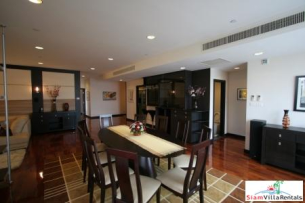 Wilshire Condo | Modern Fully Furnished Apartment in Sukhumvit 22 near BTS PHrom Phong-1
