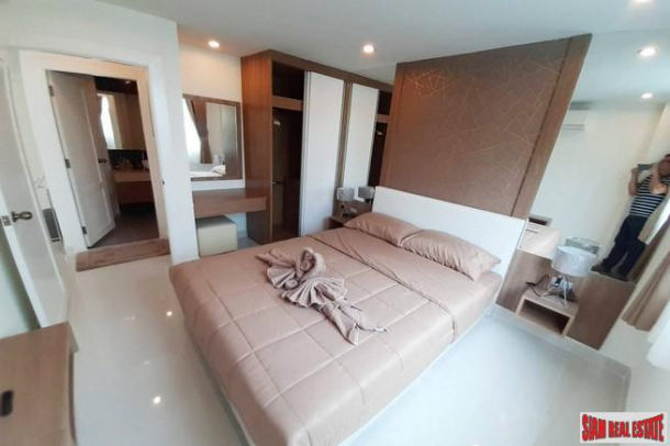 Ideal Location Right On The Beach - Na Jomtien-20