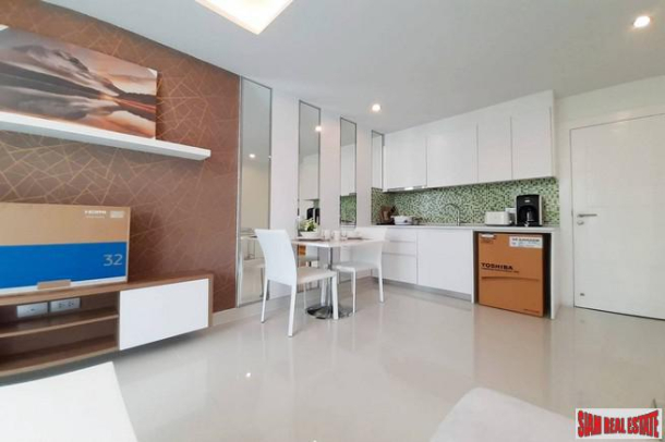 Large, Modern Four Bedroom Home in North Pattaya-26