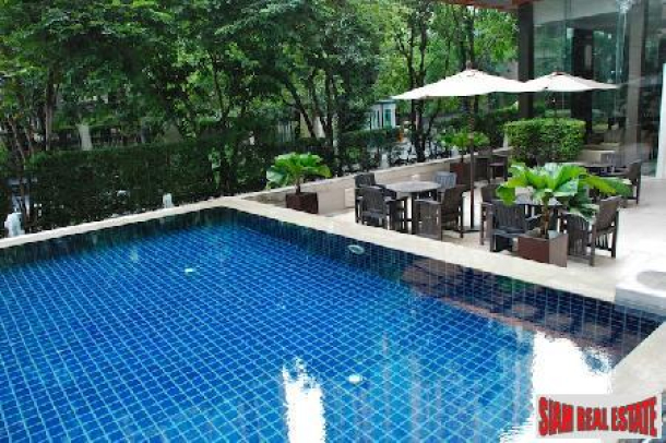 Condo for rent, 2 bedrooms 2 bathrooms, ready to move in Sukhumvit 38-40, near Thonglor sky train station-17