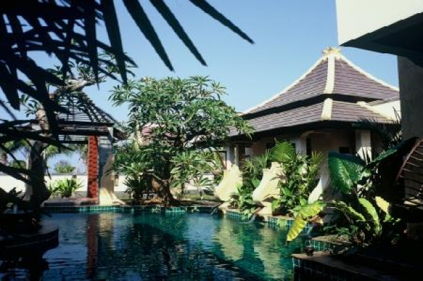 Thai Style Exclusive Homes In The East Pattaya Area-3