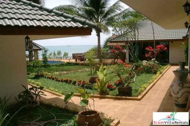 Tropical Four and Five Bedroom Pool Villas in Bophut, Koh Samui-15