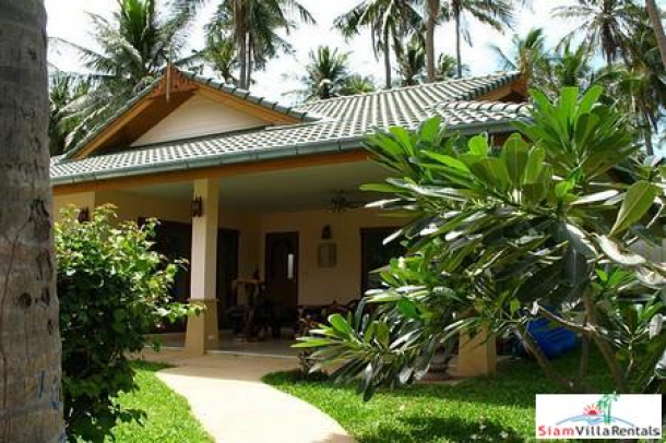 Holiday Pool Villas with Four Bedrooms in Bophut, Koh Samui-15