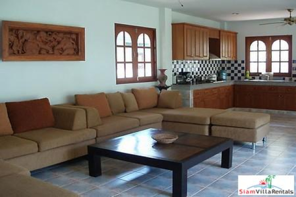 Luxury Pool Villas with Three Bedrooms in Bophut, Koh Samui-16
