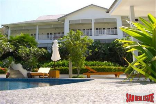 Lakeside One Bedroom Condo near Layan Beach in Cherng Talay-2
