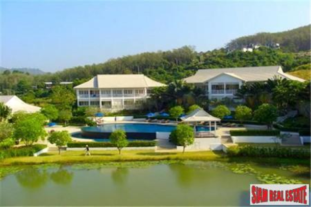 Lakeside One Bedroom Condo near Layan Beach in Cherng Talay-6