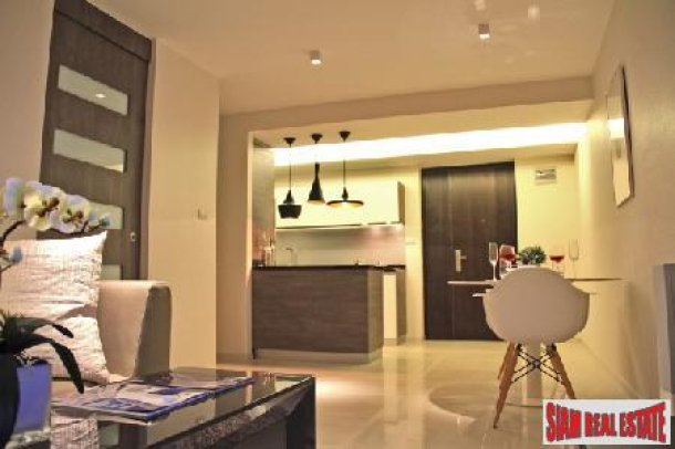 Ideal Location Right On The Beach - Na Jomtien-13