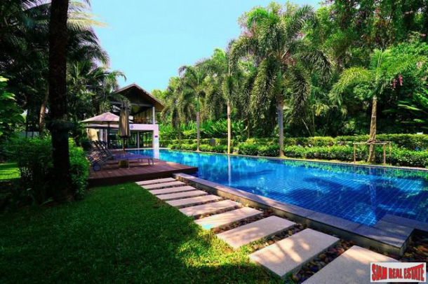 Tropical Two Bedroom Apartment in a Bang Tao Resort-4