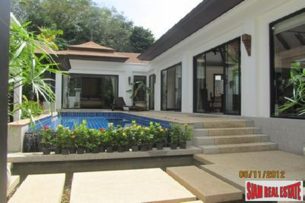 Private Tropical Three Bedroom Pool Villa in Nai Harn-16