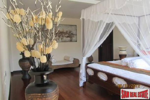 Private Tropical Three Bedroom Pool Villa in Nai Harn-18