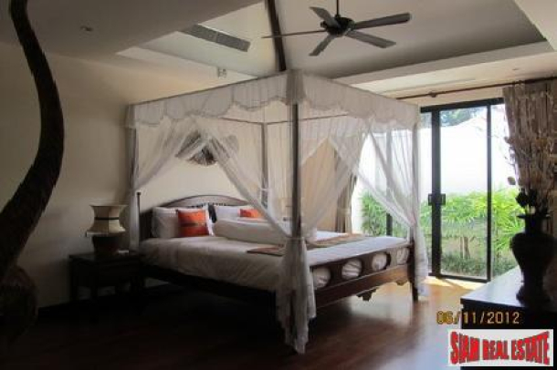 Private Tropical Three Bedroom Pool Villa in Nai Harn-3