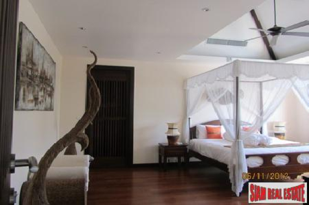 Private Tropical Three Bedroom Pool Villa in Nai Harn-4