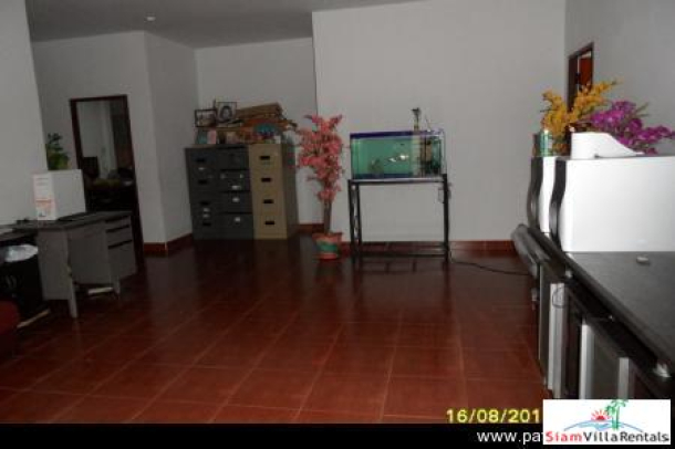 Three Bedroom House in East Pattaya For Rent-3