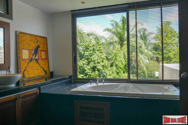 Tropical Three or Five Bedroom Pool Villa Directly on the Beach at Maenam, Samui-28