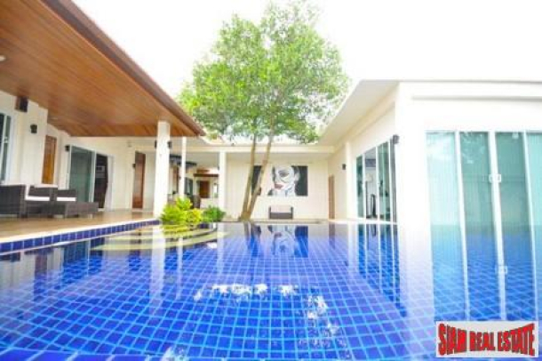 New Modern Three Bedroom Pool Villa in Thalang-15