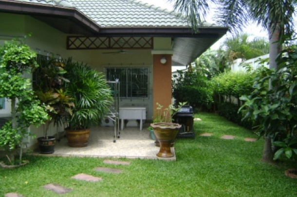 Three Bedroom Villa in Beautiful Gated Community in Pattaya-2