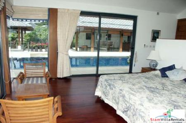 Luxury Pool Villas with Four Bedrooms in a Private Estate near Rawai Beach-11