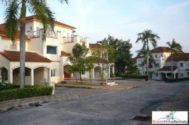 3 to 5 Bedroomed Properties Located On Golf Course For Long Term Rent - Sriracha-5