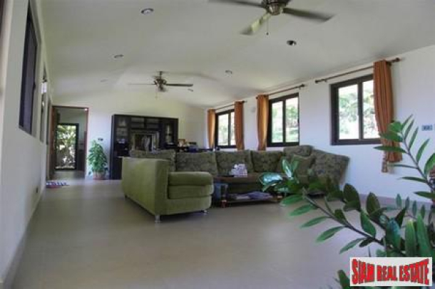 Private Hillside Five Bedroom Villa in Taling Ngam, Koh Samui-6