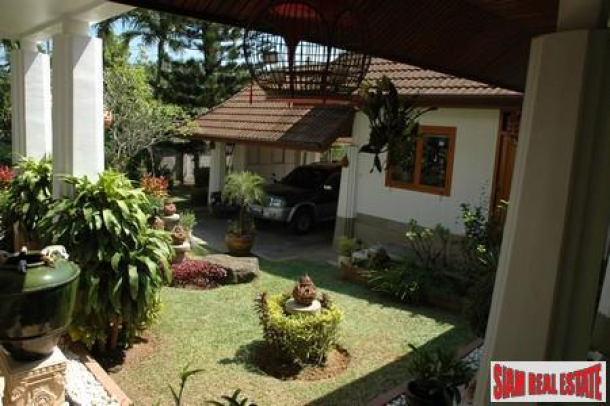 Large Well Appointed Four Bedroom House with Pool in Rawai-10