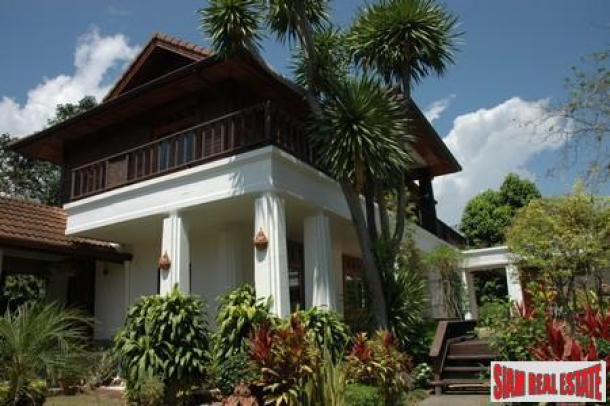 Large Well Appointed Four Bedroom House with Pool in Rawai-4