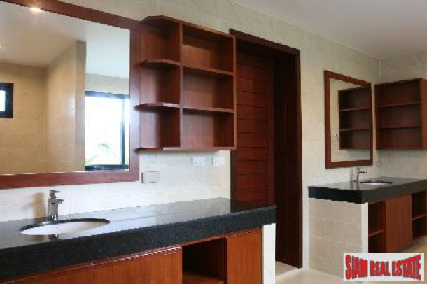 3 Bedroom, 4 Bathroom Single Story Property - East Pattaya-14