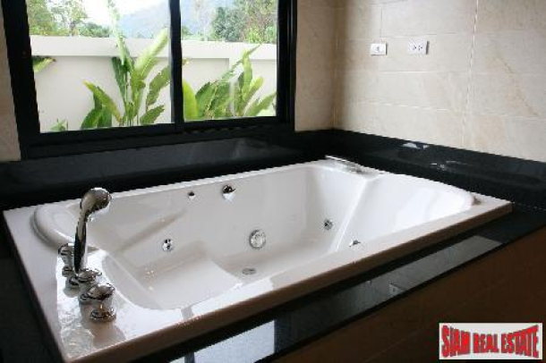 New Luxury Six Bedroom House with Private Pool in Nai Harn-15