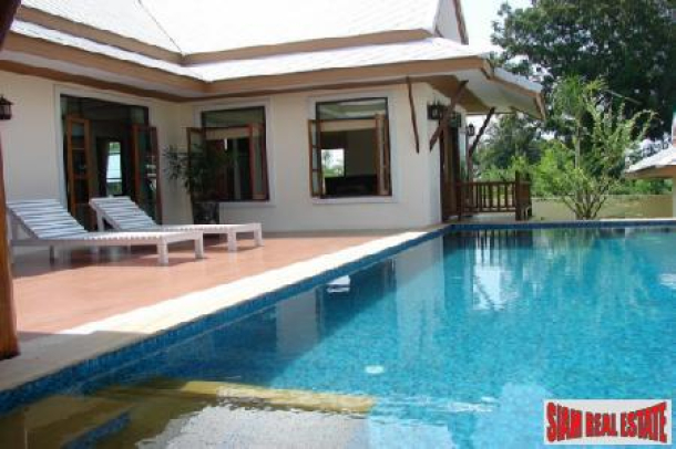 Well Constructed Villas in a Tranquil Setting - East Pattaya-2