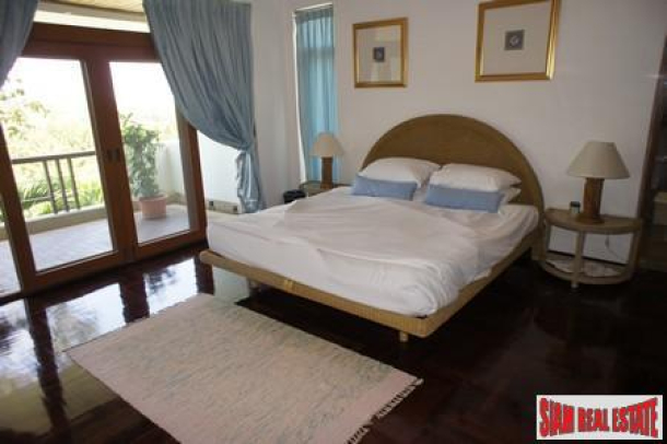 Blue Canyon Country Club Condominium | Three Bedroom Condo Overlooking Golf Course in Nai Yang-5