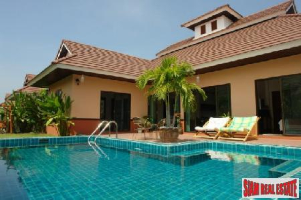 Thai Balinese House In A Beautiful Part Of This Magnificent Country - Na Jomtien-1