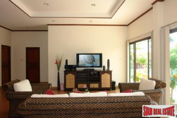 Thai Balinese House In A Beautiful Part Of This Magnificent Country - Na Jomtien-3