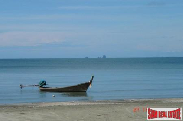 Four Plots of Flat Beachside Land Available on Had Yao-1