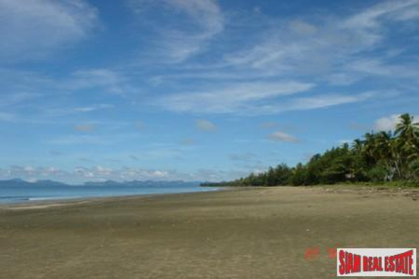 Four Plots of Flat Beachside Land Available on Had Yao-6