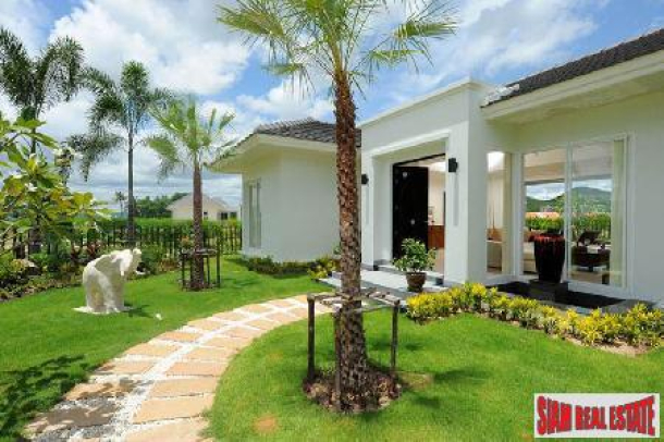 15 Luxury Pool Villas for sale close to Golf Course-1