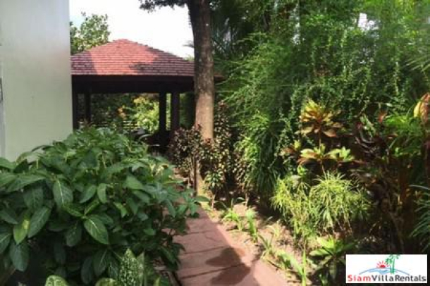 Four Bedroom Pool Villa in Kathu Golf Course Community-12
