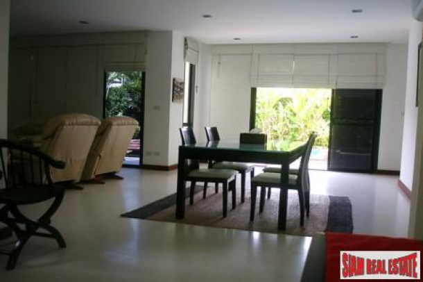 Four Bedroom Pool Villa in Kathu Golf Course Community-5