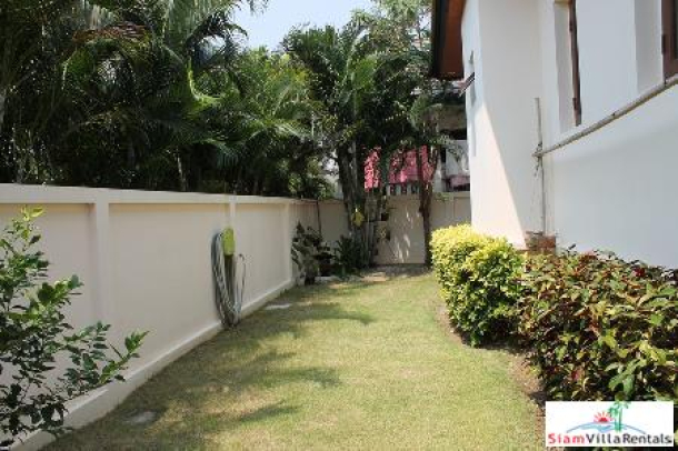 3 bedroms house with private pool for rent only 5 mins to beach.-17