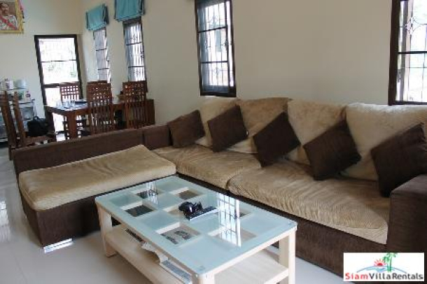 3 bedroms house with private pool for rent only 5 mins to beach.-3