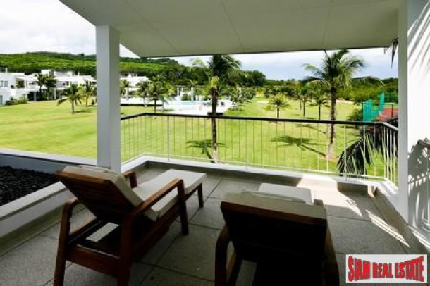 Grove Gardens Townhome | Modern Sea View 3 Bedroom Townhome on Golf Course in Cape Yamu-2