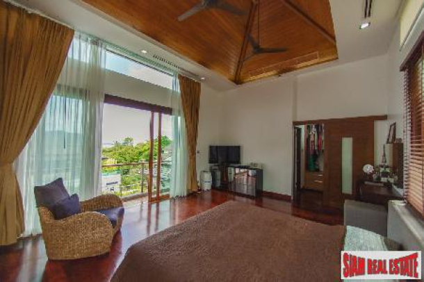Four Bedroom Luxury Villa in Rawai-14