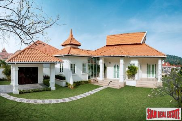 Luxurious Villas with 5 Star Facilities on a Golf Course Development-10