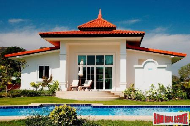 Partially Furnished Residential Property Near Pattaya Bay - South Pattaya-12