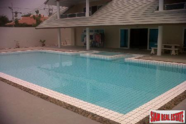 5 Bedroom House With Amazing Interior & Private Swimming Pool - East Pattaya-2