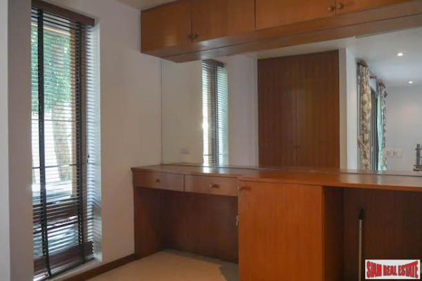 2 Bedrooms Condominium with the direct access to the swimming pool.-24
