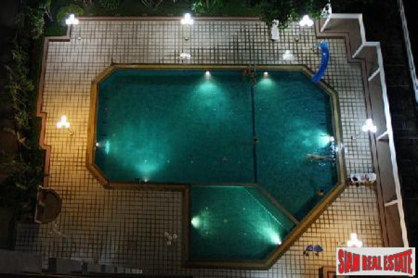 2 Bedroom, 2 Bathroom Condominium - Rayong-2