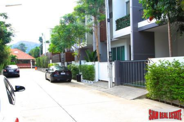 Nice, New Two-Bedroom Townhouse in Chalong-10