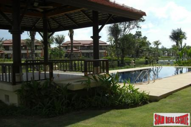 Spacious, Luxurious Four Bedroom Pool Villa in Laguna-3