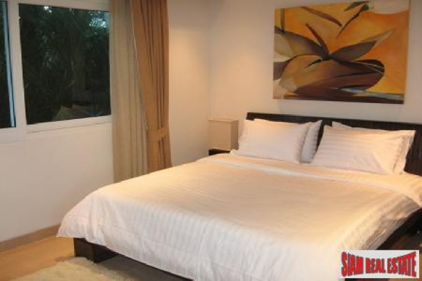 Luxury 2 Bed Absolute Beach Front Duplex at 5* Resort Complex-7