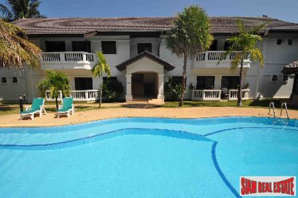 New, Spacious Four Bedroom Italian Style House in Jomtien-15