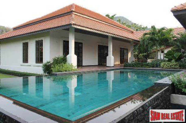 New, Spacious Four Bedroom Italian Style House in Jomtien-10